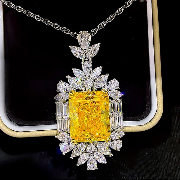 Canary Yellow 14K Diamond Citrine Pendant Charm Necklace Exquisite Luxury - Picture 5 of 14